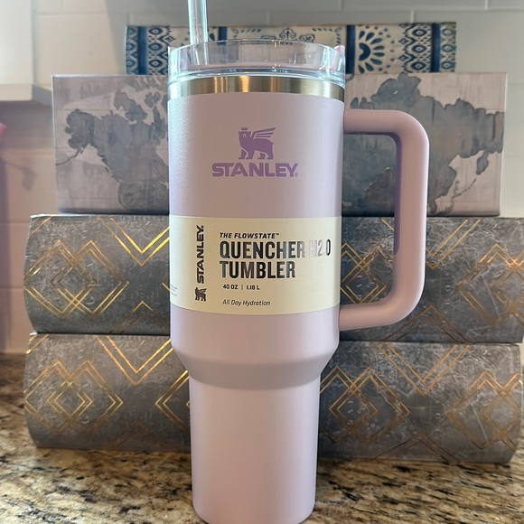 Stanley Other - 40oz Stanley The Flowstate Quencher H2.O  Tumbler -NWT Orchid